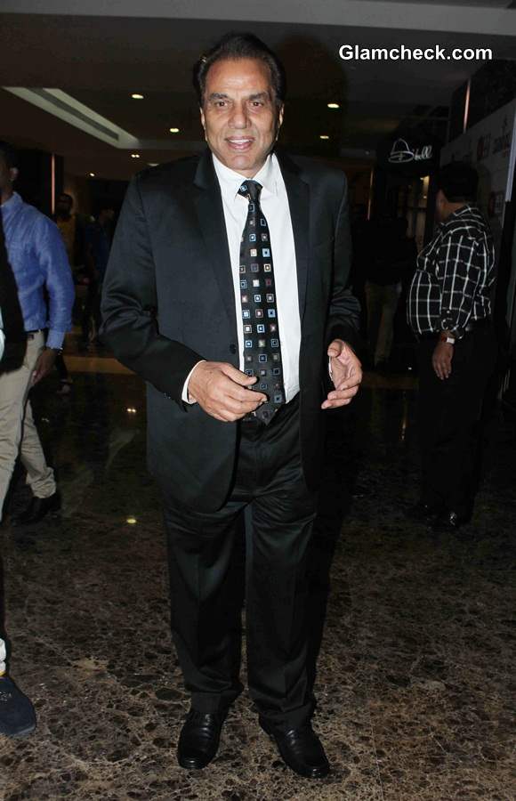 Dharmendra Launches Carnival Cinemas 2014 in Mumbai