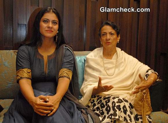 Kajol along with her mother Tanuja Mukherjee