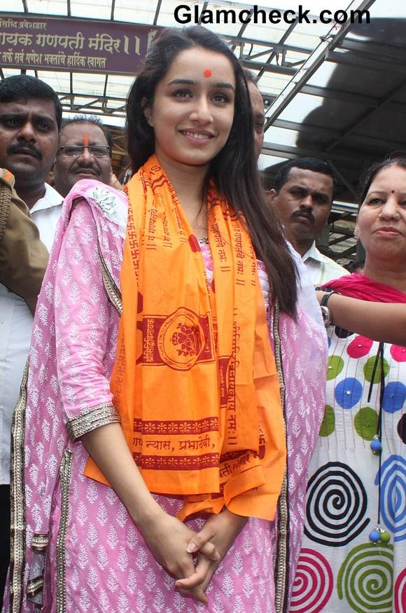 Shraddha Kapoor in Salwaar Kameez 2014