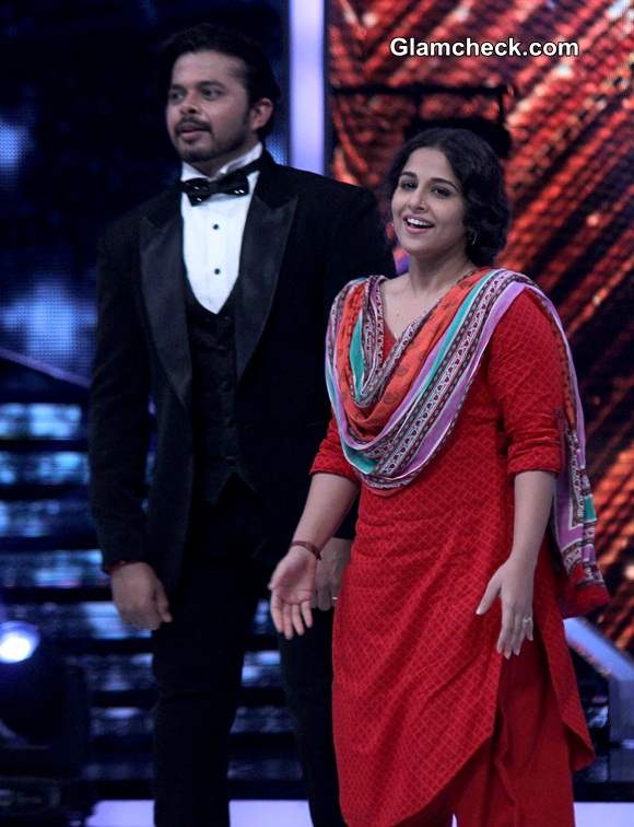 Vidya Balan Promotes Bobby Jasoos on Jhalak Dikhlaa Jaa 7