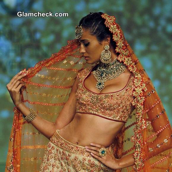 Azva Jewellery BMW India Bridal Fashion Week 2014