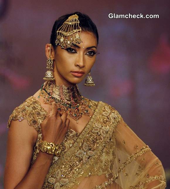 Azva Jewellery at BMW India Bridal Fashion Week 2014