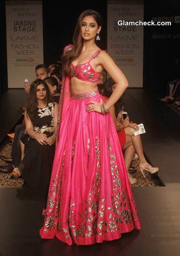 Ileana DCruz in Lehenga at  LFW Winter-Festive 2014