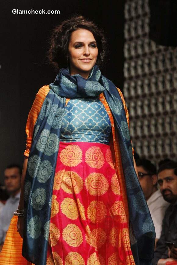 Neha Dhupia for Swati Vijaivargie at LFW Winter-Festive 2014