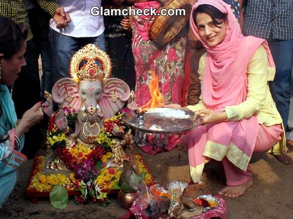 Ameesha Patel 2014 Ganesh Chaturthi