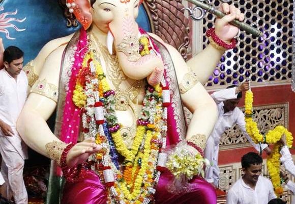 Lalbaugcha Raja 2014