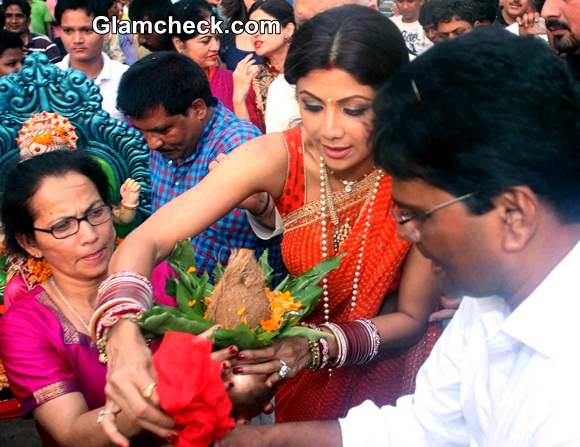 Shilpa Shetty at Ganesh Chaturthi 2014