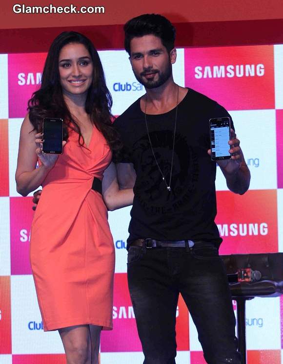 Shraddha and Shahid Kapoor at the launch of Club Samsung