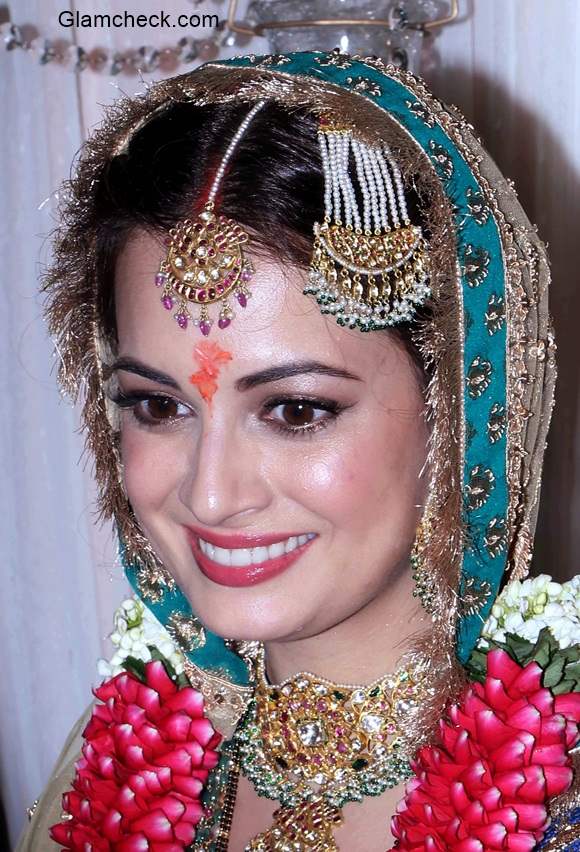 Dia Mirza on her wedding pics