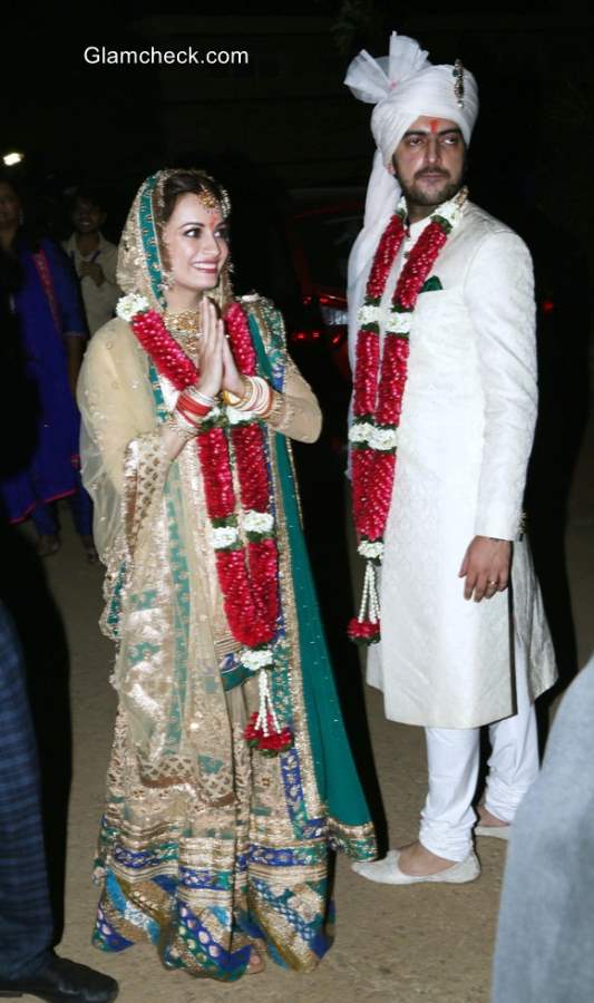 Dia Mirza wedding lehenga by Ritu Kumar