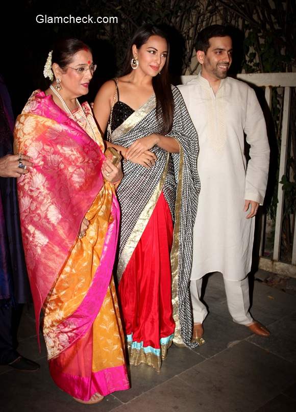 Sonakshi Sinha with her parents