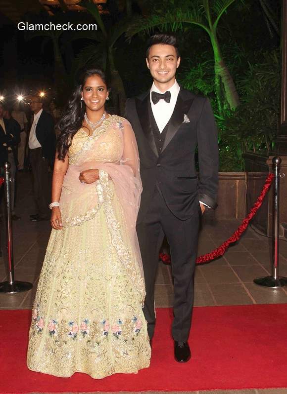 Arpita Khan with her husband Aayush Sharma