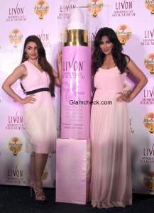 Soha Ali Khan Chitrangada Singh at the launch of Livon Moroccan Silk Serum