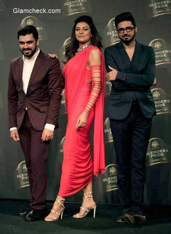 Sushmita Sen as showstopper for Shiven and Naresh during Blenders Pride Fashion Tour 2014