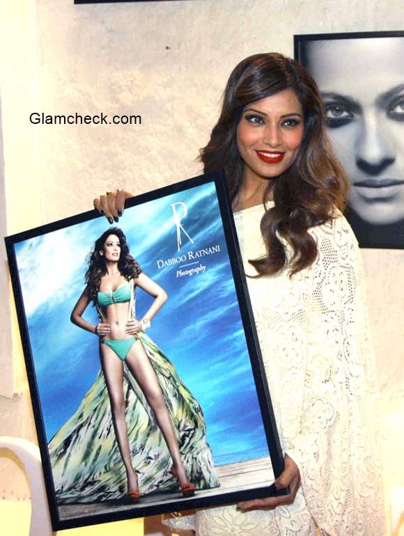 Bipasha Basu at the launch of  Dabboo Ratnani 2015 calendar