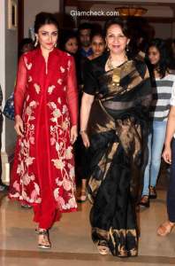 Soha Ali Khan and Sharmila Tagore during the felicitation ...