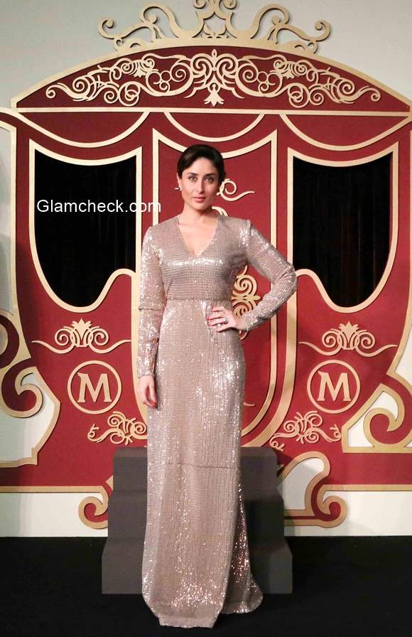 Kareena Kapoor in Ports 1961