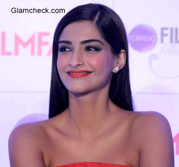 Sonam Kapoor 2015 Pics