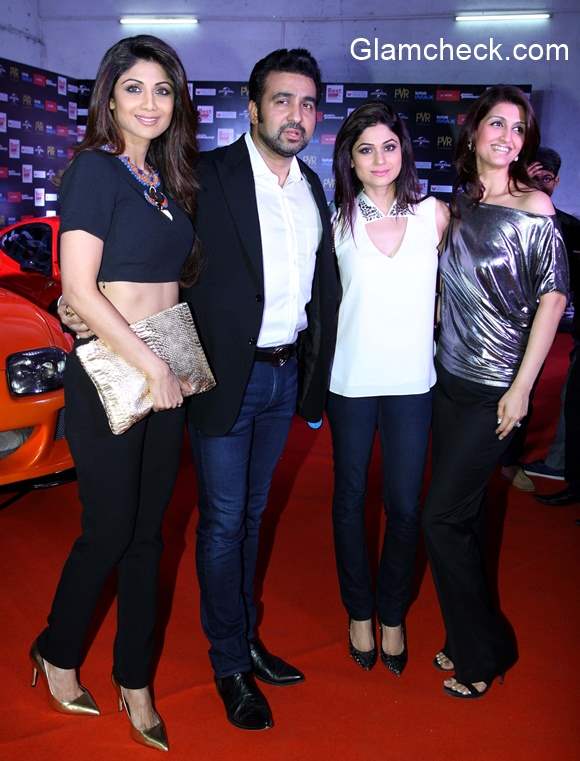 Shilpa Shetty with husband Raj Kundra and sister Shamita Shetty