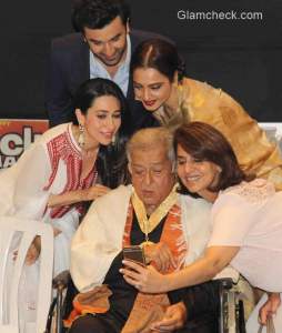 Actor Shashi Kapoor receives Dadasaheb Phalke Award 2015 pictures