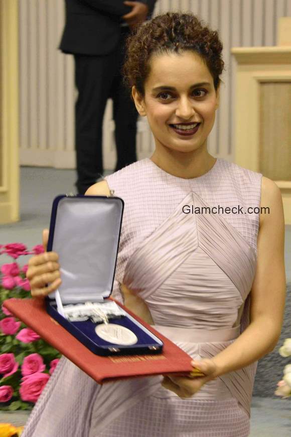 Kangana Ranaut honoured with National Award for the film Queen