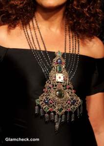 Style Pick - Statement Neckpiece