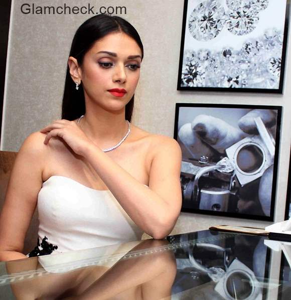 Aditi Rao Hydari at the preview of Forevermark Diamond Jewellery Collection