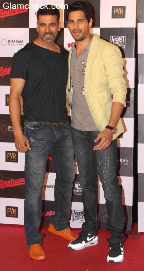 Akshay Kumar and Siddharth in Brothers