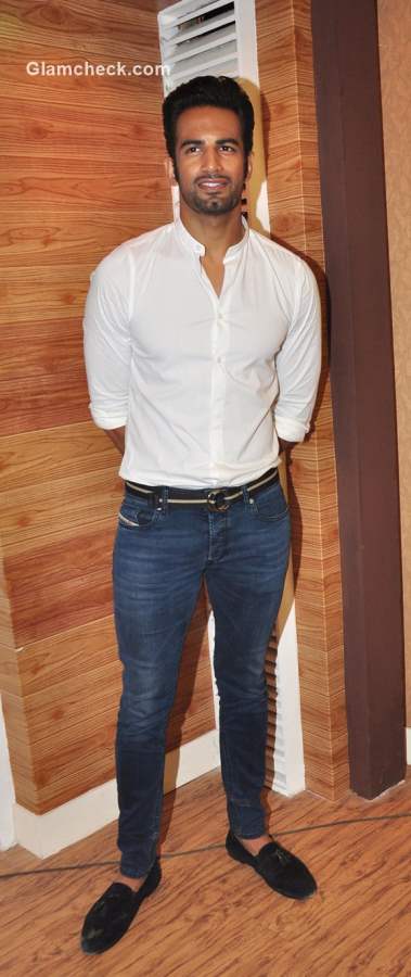 Upen Patel promotes Nach Baliye 7