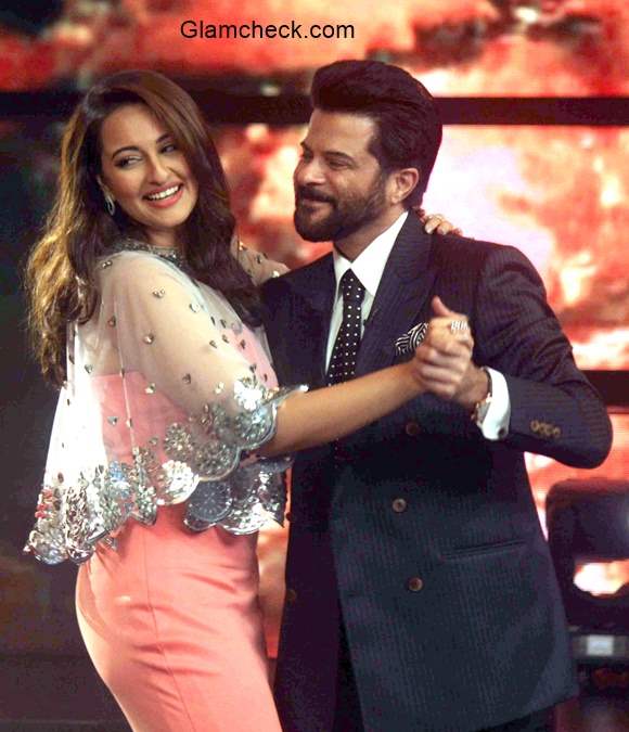 Anil Kapoor with Sonakshi Sinha on the sets of Indian Idol Junior