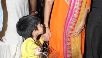 Shilpa Shetty with her son Viaan at ISKCON temple