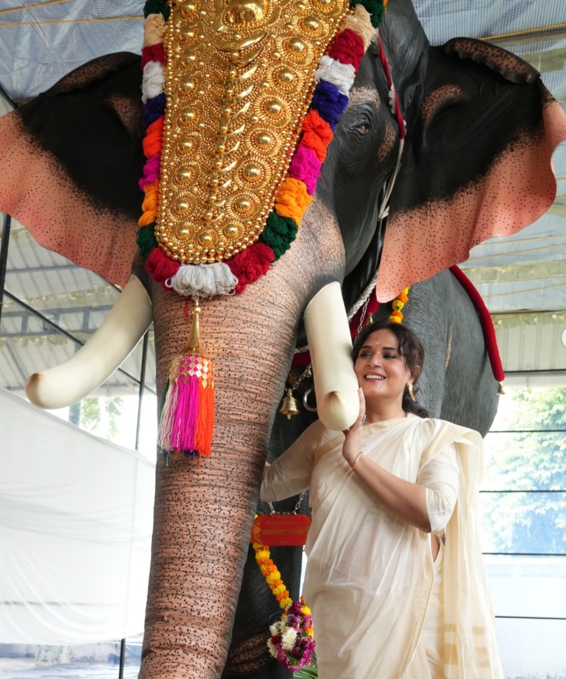 Richa Chadha Celebrates Onam in Kerala Gifts Mechanical Elephant to Temple