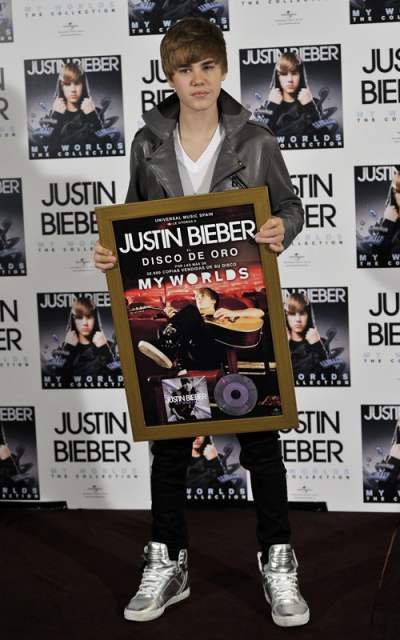 Justin Bieber at photocall for new album