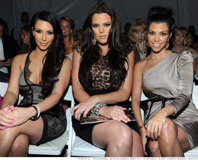 Kardashian Sisters to sever ties with credit card company