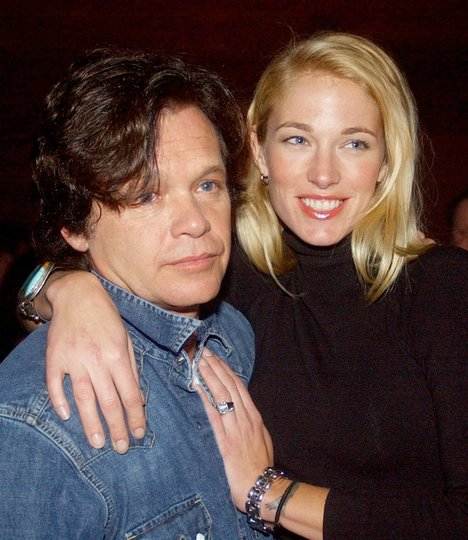 Rocker Mellencamp Splits from Wife