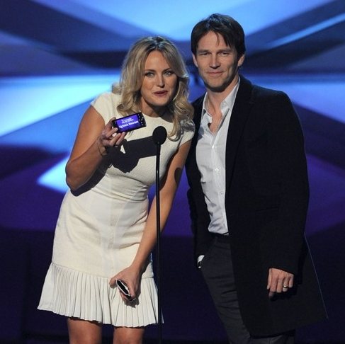 Celebs and winners at the 2011 Peoples Choice Awards