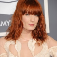 Florence Welch hairstyle makeup 2011 Grammy Awards