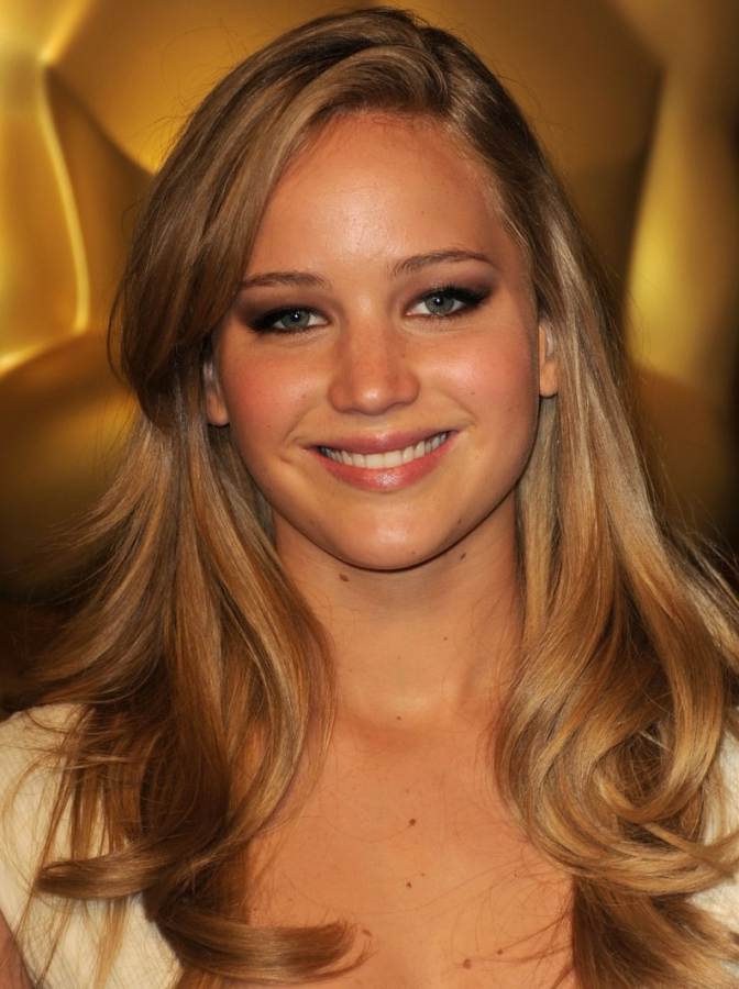 Jennifer Lawrence hairstyle makeup Oscar Nominations Luncheon