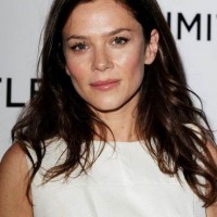 Anna Friel in white at Limitless premier