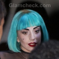 Lady-Gaga-blue-hair-2011-CFDA-Awards