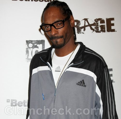 Immigration Holds Snoop Dogg For Exceeding Cash Allowance