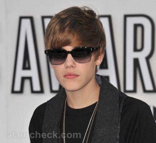 Bieber Undergoes DNA Test