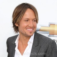 Throat Surgery For Keith Urban