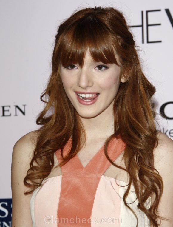 Bella Thorne Dons Halterneck Dress at “The Vow” Premiere