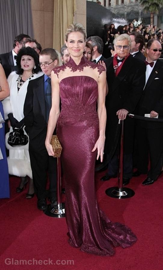 Oscars 2012 best dressed Brooke Burns