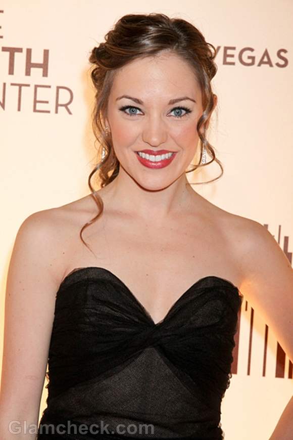 Laura Osnes  Black Dress at Smith Center Opening Night
