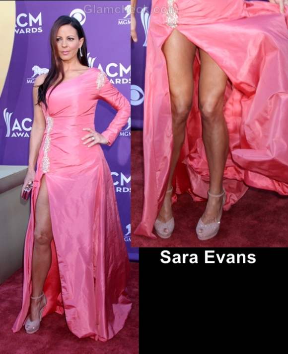 Worst dressed celebs at country music awards 2012 sara evans 