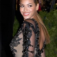 Beyonce at MET Gala 2012