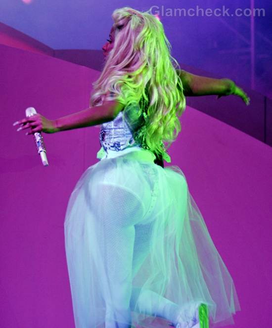 Nicki Minaj white dress in Concert
