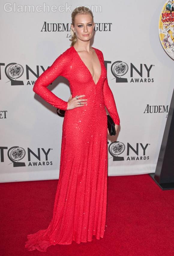 Beth Behrs gown at 2012 tony awards